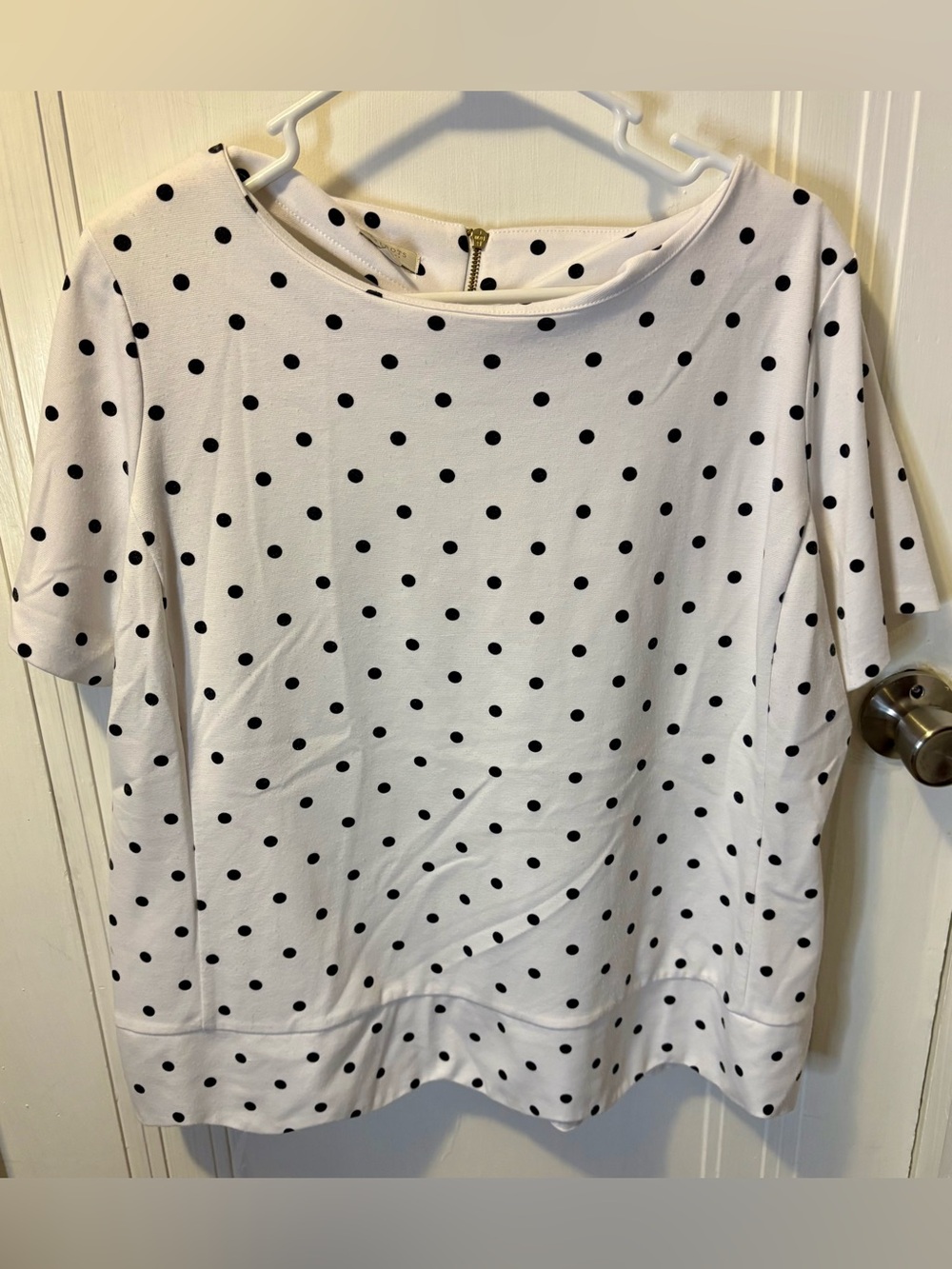 Talbots White Short Sleeve Boatneck Top with Black Polka Dots